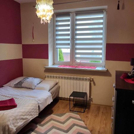 3-Pokojowe Mieszkanie Do Wynajecia, Tylicz Bagian luar foto