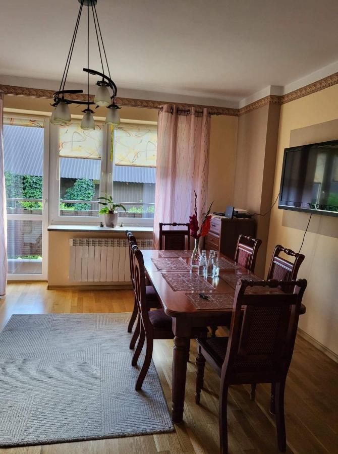 3-Pokojowe Mieszkanie Do Wynajecia, Tylicz Bagian luar foto
